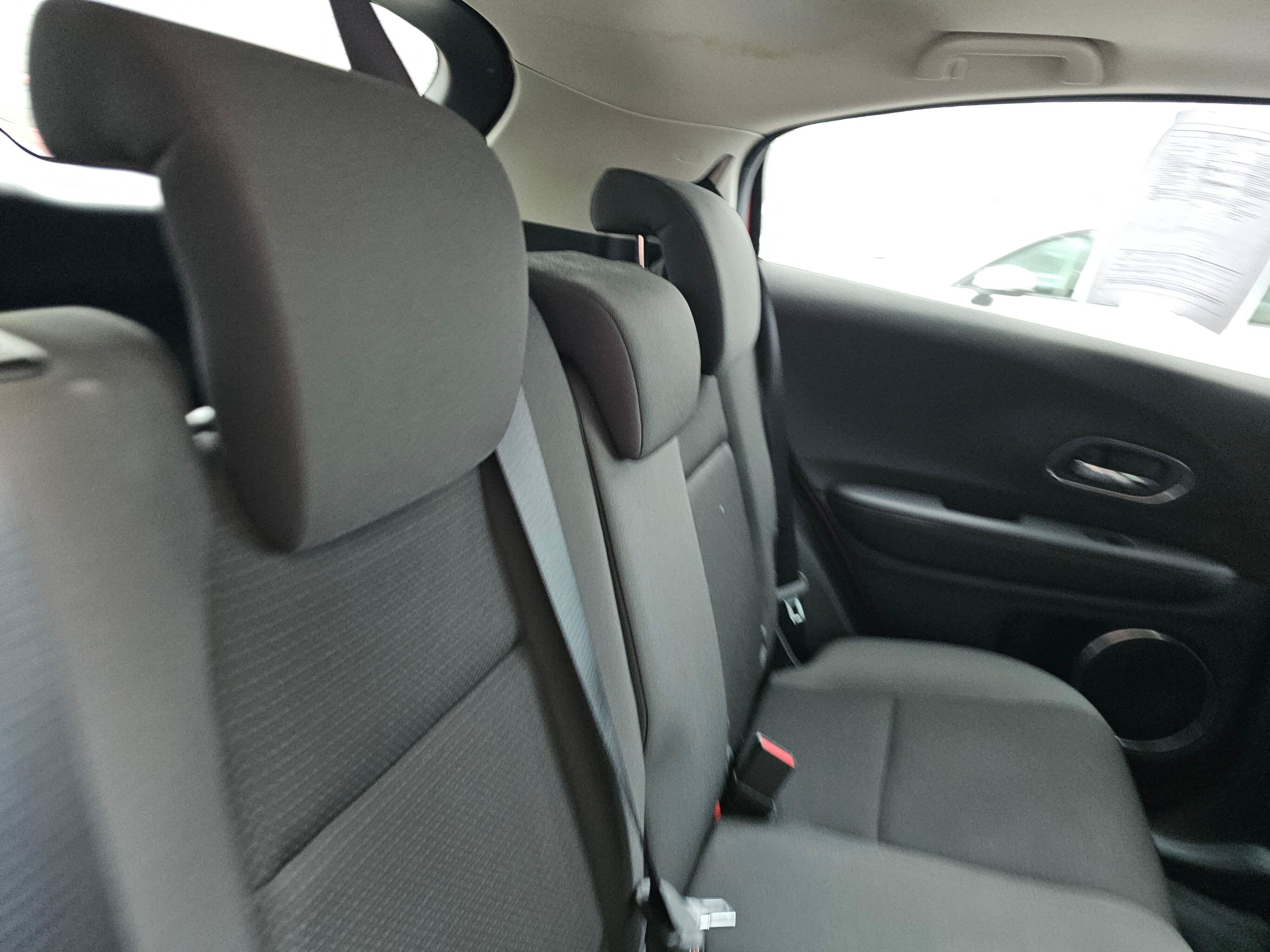 Used 2020 Honda HR-V EX image 13