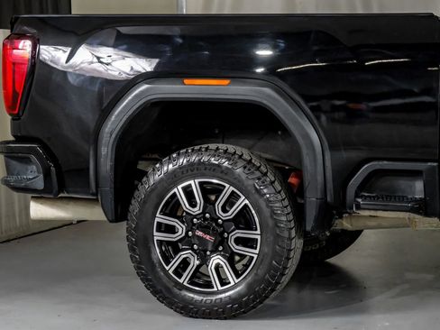 Used 2021 GMC Sierra 2500 AT4 w/ Gooseneck/5TH Wheel Package AWD/4WD image 6