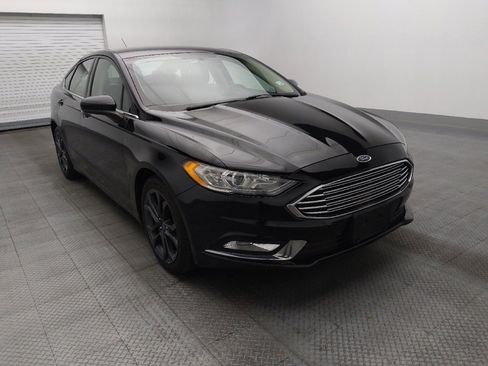 Used 2018 Ford Fusion SE w/ Equipment Group 201A image 13