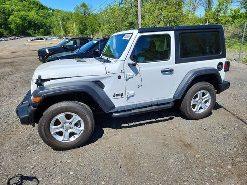 Used 2023 Jeep Wrangler Sport AWD/4WD image 3