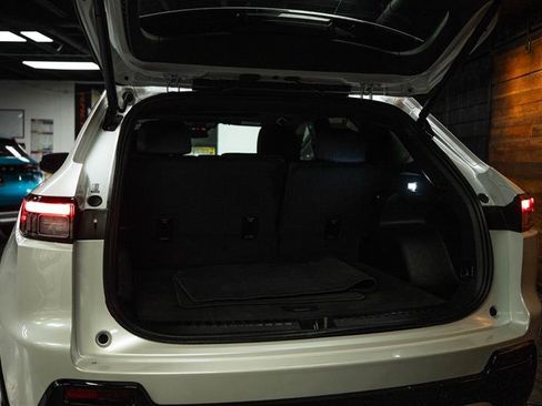 Used 2024 Honda Prologue Touring image 7