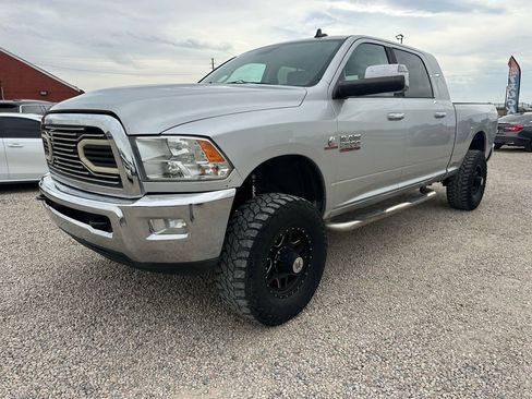 Used 2015 RAM 2500 Laramie w/ Convenience Group image 5