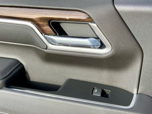 New 2026 GMC Sierra 1500 SLE image 55