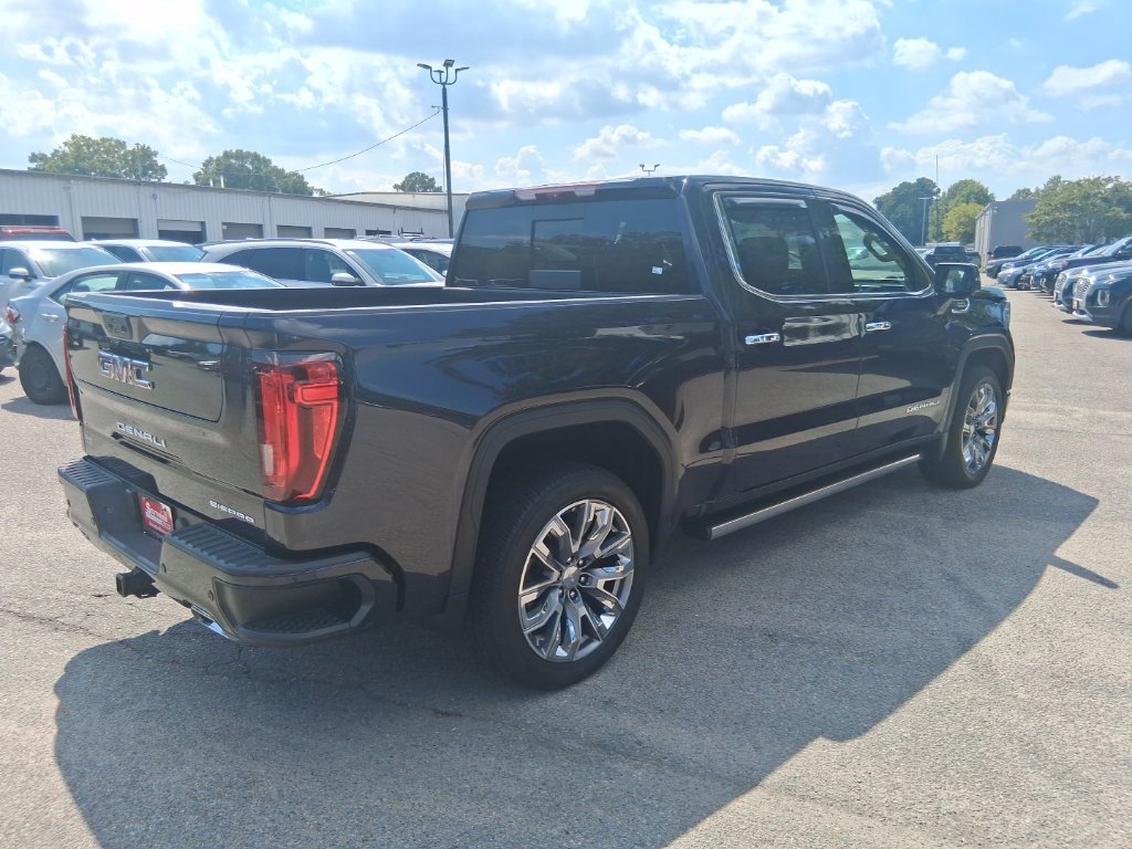 Used 2025 GMC Sierra 1500 Denali w/ Denali Reserve Package AWD/4WD image 5