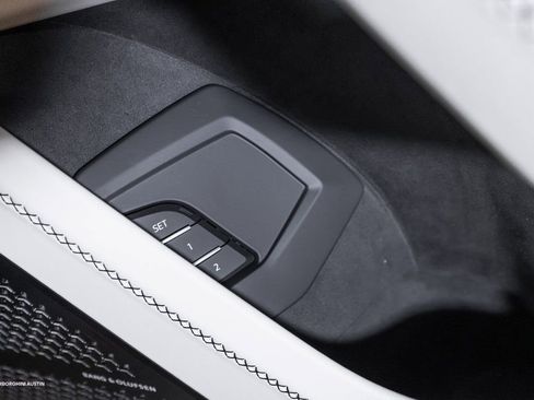 New 2025 Lamborghini Urus SE image 45