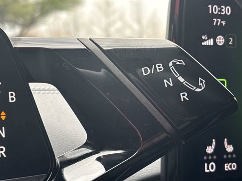 Used 2024 Volkswagen ID.4 S image 29