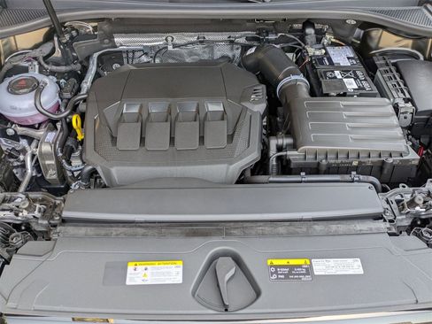 New 2025 Audi Q3 2.0T Premium image 12