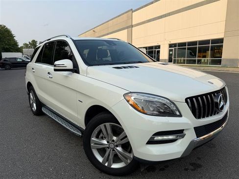 Used 2012 Mercedes-Benz ML 350 BlueTEC 4MATIC image 13