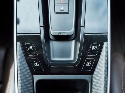 Used 2022 Porsche 911 Turbo S image 62