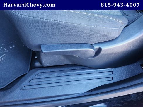 Used 2025 GMC Acadia Elevation image 31