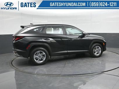 New 2025 Hyundai Tucson SE