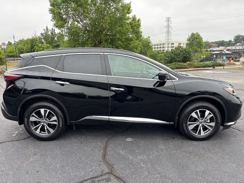 Used 2024 Nissan Murano SV AWD/4WD image 7