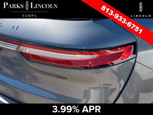 Certified 2023 Lincoln Corsair FWD image 12