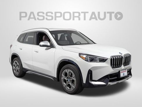 Certified 2023 BMW X1 xDrive28i w/ Convenience Package image 9