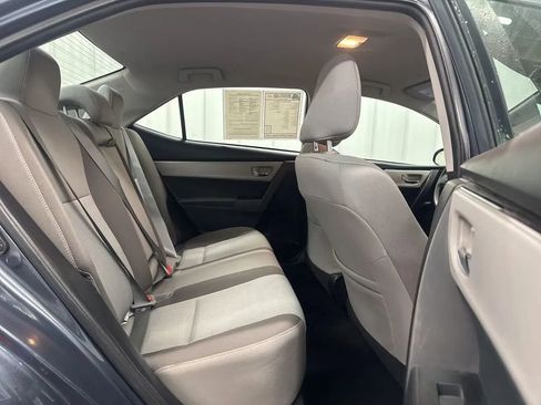 Used 2019 Toyota Corolla L image 18