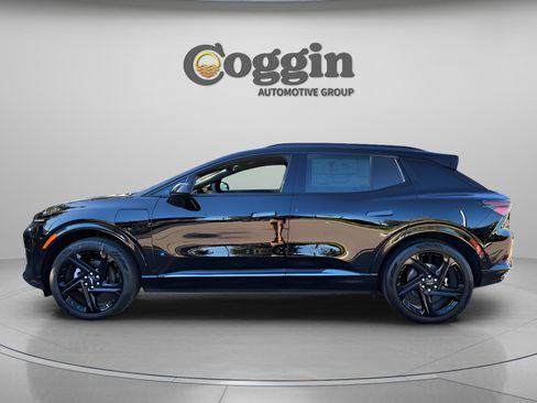 New 2026 Chevrolet Equinox EV RS image 2