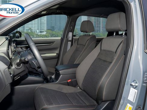 Used 2024 Honda CR-V Sport image 17