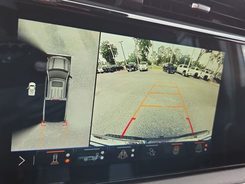 Certified 2025 GMC Sierra 1500 AT4 w/ Technology Package AWD/4WD image 20