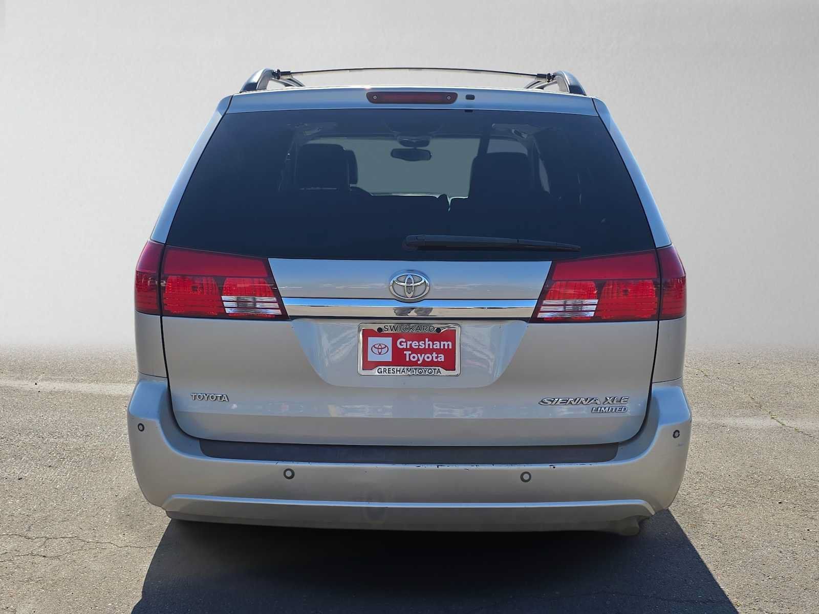 Used 2005 Toyota Sienna XLE Limited w/ XLE Limited Pkg 1 FWD image 5