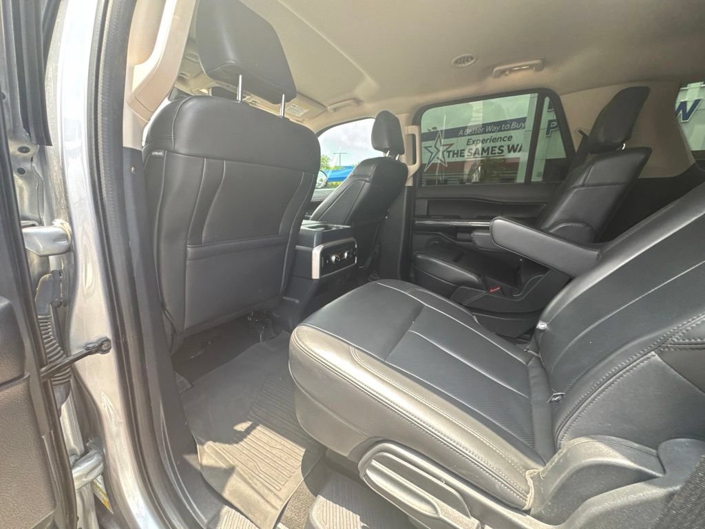 Used 2023 Ford Expedition XLT RWD image 19