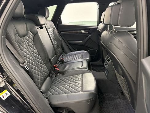 Used 2024 Audi SQ5 Prestige AWD/4WD image 30