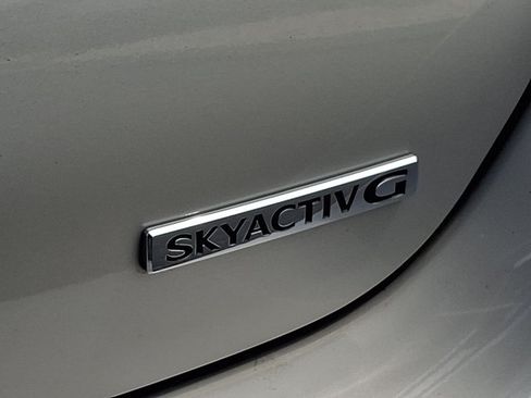 Used 2025 MAZDA MAZDA3 s FWD image 31