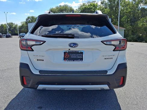 Used 2021 Subaru Outback Touring w/ Popular Package #2 image 6