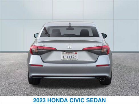 Used 2023 Honda Civic Sport image 8