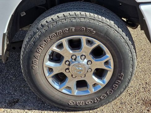 Used 2024 RAM 2500 Laramie image 10
