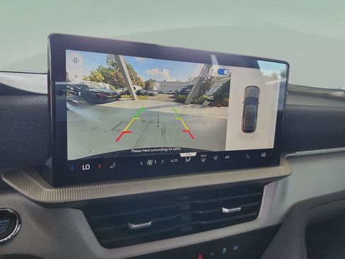 New 2026 Ford Explorer Active image 28