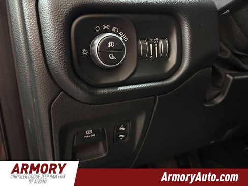 Used 2019 RAM 1500 Big Horn image 10