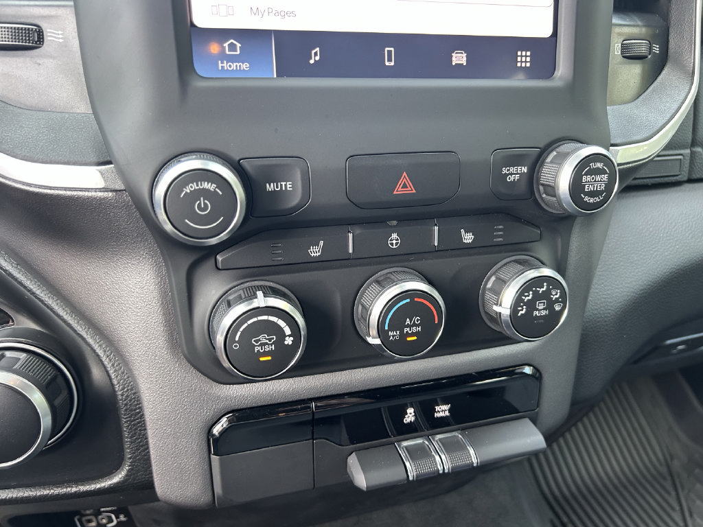 Used 2023 RAM 1500 Big Horn AWD/4WD image 34