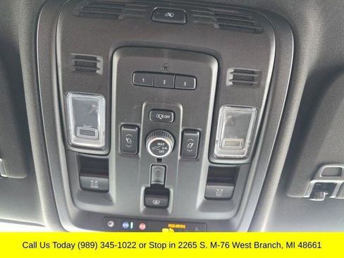 Used 2024 GMC Yukon XL Denali Ultimate w/ LPO, Floor Liner Package AWD/4WD image 47
