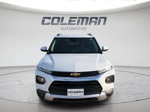 Used 2023 Chevrolet TrailBlazer LT w/ Convenience Package AWD/4WD image 8