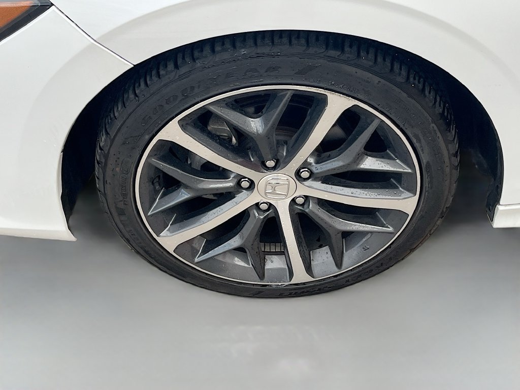 Used 2022 Honda Civic Touring image 32