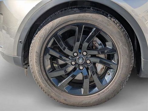 Used 2019 Land Rover Discovery HSE image 10