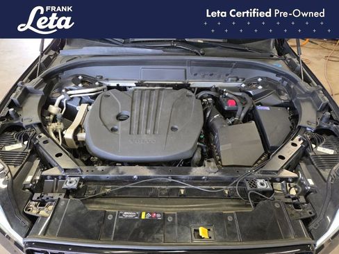 Used 2024 Volvo XC60 B5 Plus image 25