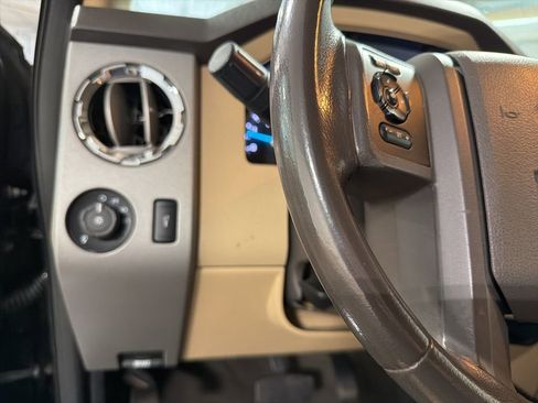 Used 2013 Ford F350 Lariat w/ Lariat Interior Pkg image 24