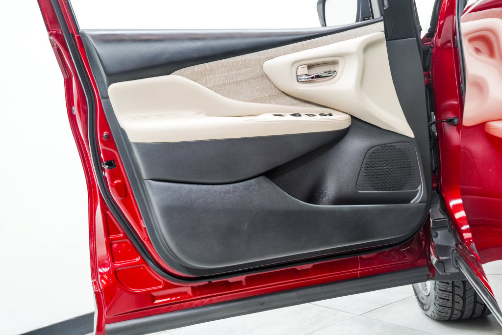 Used 2021 Nissan Murano SV w/ SV Special Edition Package FWD image 40