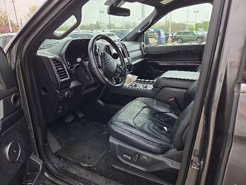 Used 2019 Ford Expedition Max Limited AWD/4WD image 5