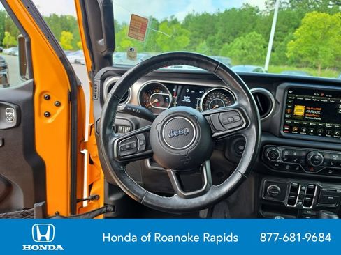 Used 2021 Jeep Wrangler Unlimited Sport AWD/4WD image 13