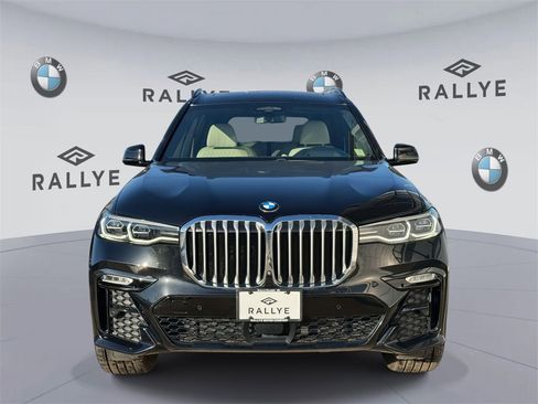 Used 2019 BMW X7 xDrive40i w/ Premium Package image 2