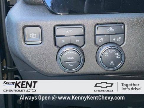 Used 2022 Chevrolet Silverado 1500 LT image 31