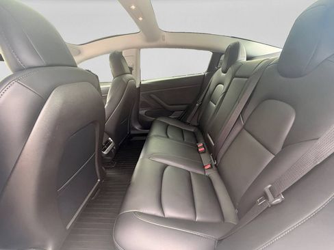 Used 2020 Tesla Model 3 Standard Range Plus RWD image 26
