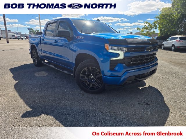Used 2024 Chevrolet Silverado 1500 RST w/ Convenience Package II AWD/4WD image 1