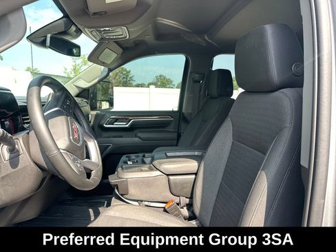 Used 2025 GMC Sierra 2500 SLE w/ SLE Value Package; AWD/4WD image 11