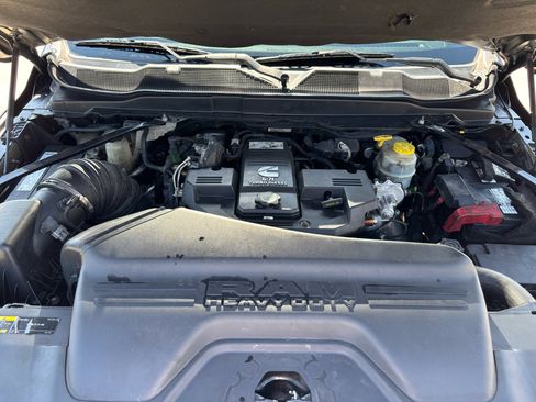 Used 2021 RAM 3500 Tradesman w/ Chrome Appearance Group image 13