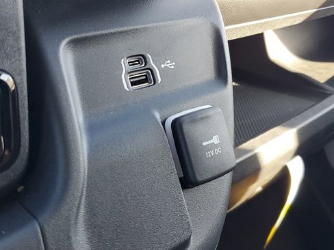 Used 2025 RAM ProMaster 1500 w/ Safety Group image 19