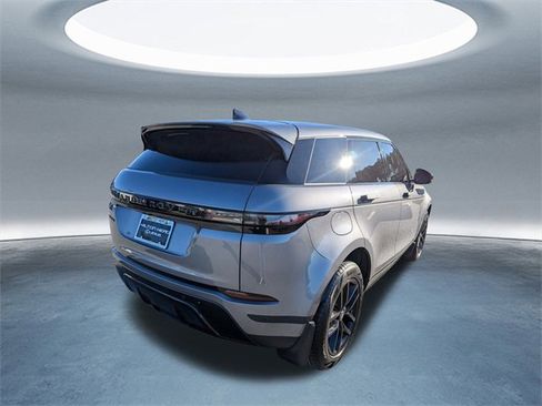 Used 2025 Land Rover Range Rover Evoque S image 4