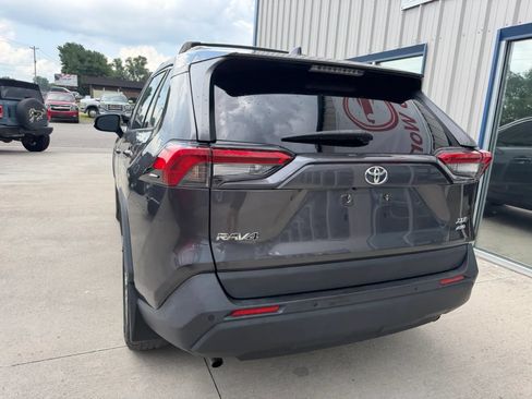 Used 2019 Toyota RAV4 XLE Premium w/ Advanced Technology Package AWD/4WD image 25